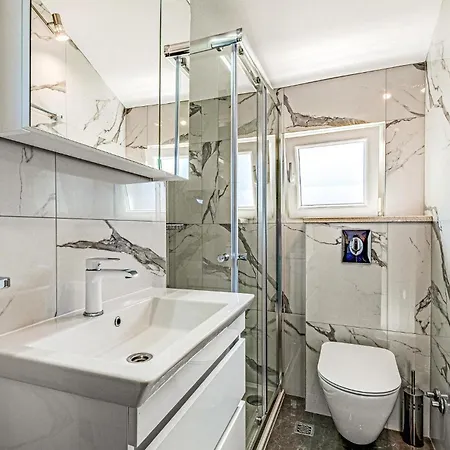 Tankaraca Bb I 別荘 *